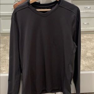 Lulu lemon workout shirt